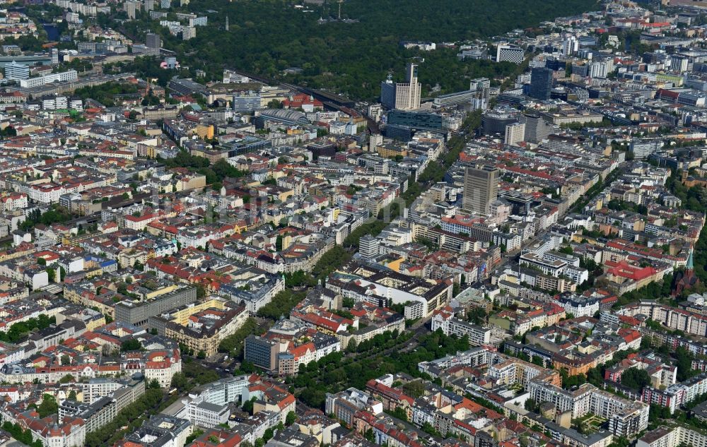 Berlin aus der Vogelperspektive: Stadtteilansicht der City West am Kudammm Kurfürstendamm in Berlin - Charlottenburg