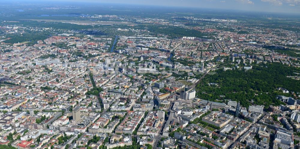 Berlin von oben - Stadtteilansicht der City West am Kudammm Kurfürstendamm in Berlin - Charlottenburg