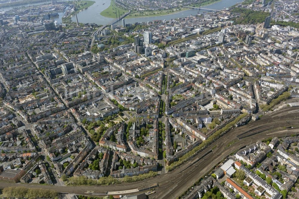 Luftbild Düsseldorf - Stadtteilansicht der Friedrichstadt in Düsseldorf in Nordrhein-Westfalen NRW