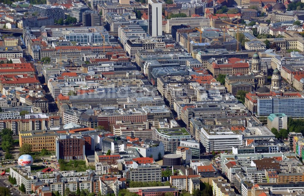 Berlin Mitte von oben - Stadtteilansicht Friedrichstraße - Leipziger Straße in Berlin Mitte