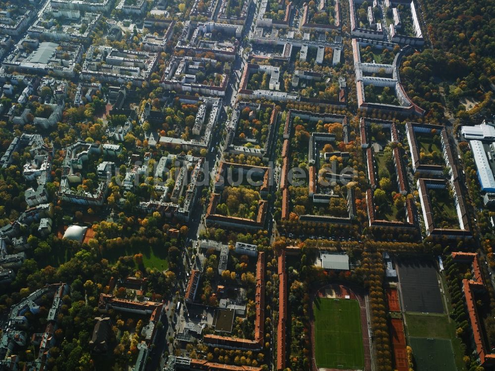 Berlin von oben - Stadtteilansicht des Gewerbe- und Wohngebietes entlang der Alboinstraße im Bezirk Tempelhof-Schöneberg in Berlin