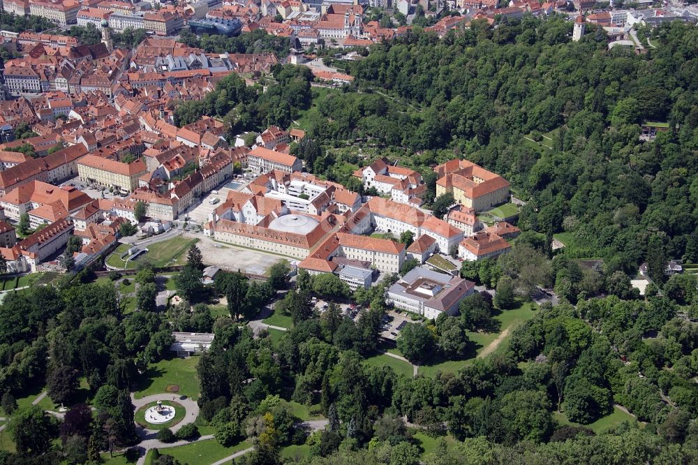 Graz von oben - Stadtteilansicht von Graz in der Steiermark