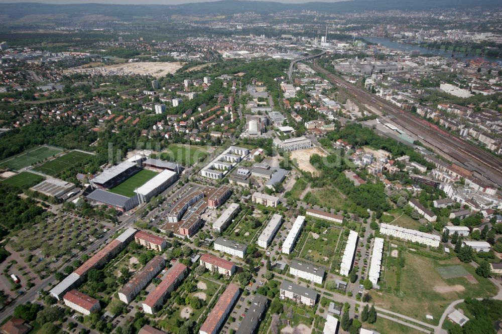 Mainz aus der Vogelperspektive: Stadtteilansicht von Hartenberg-Münchfeld in Mainz im Bundesland Rheinland-Pfalz