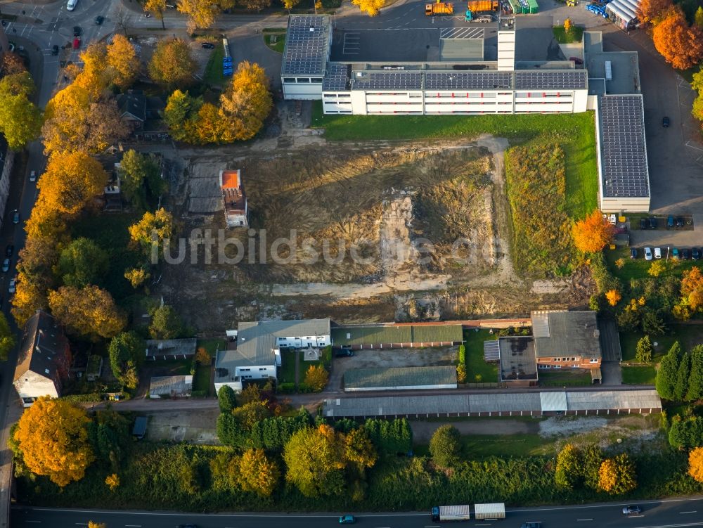 Gladbeck von oben - Stadtteilansicht des herbstlichen Carrée Roter Turm in Gladbeck im Bundesland Nordrhein-Westfalen