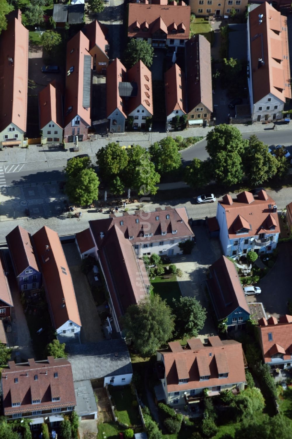 Radebeul aus der Vogelperspektive: Stadtteilansicht des historischen Kerns von Altkötzschenbroda im Süden von Radebeul im Bundesland Sachsen