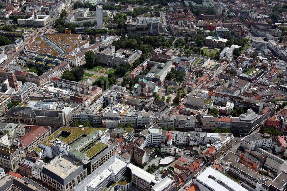 Karlsruhe aus der Vogelperspektive: Stadtteilansicht von Karlsruhe im Bundesland Baden-Württemberg