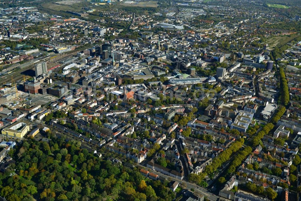 Dortmund aus der Vogelperspektive: Stadtteilansicht des Klinikviertel östlich des Westpark in Dortmund im Bundesland Nordrhein-Westfalen