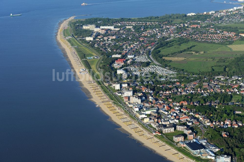 Cuxhaven aus der Vogelperspektive: Stadtteilansicht der Kurviertel Duhnen und Döse an der Küste der Nordsee am Wattenmeer in Cuxhaven im Bundesland Niedersachsen