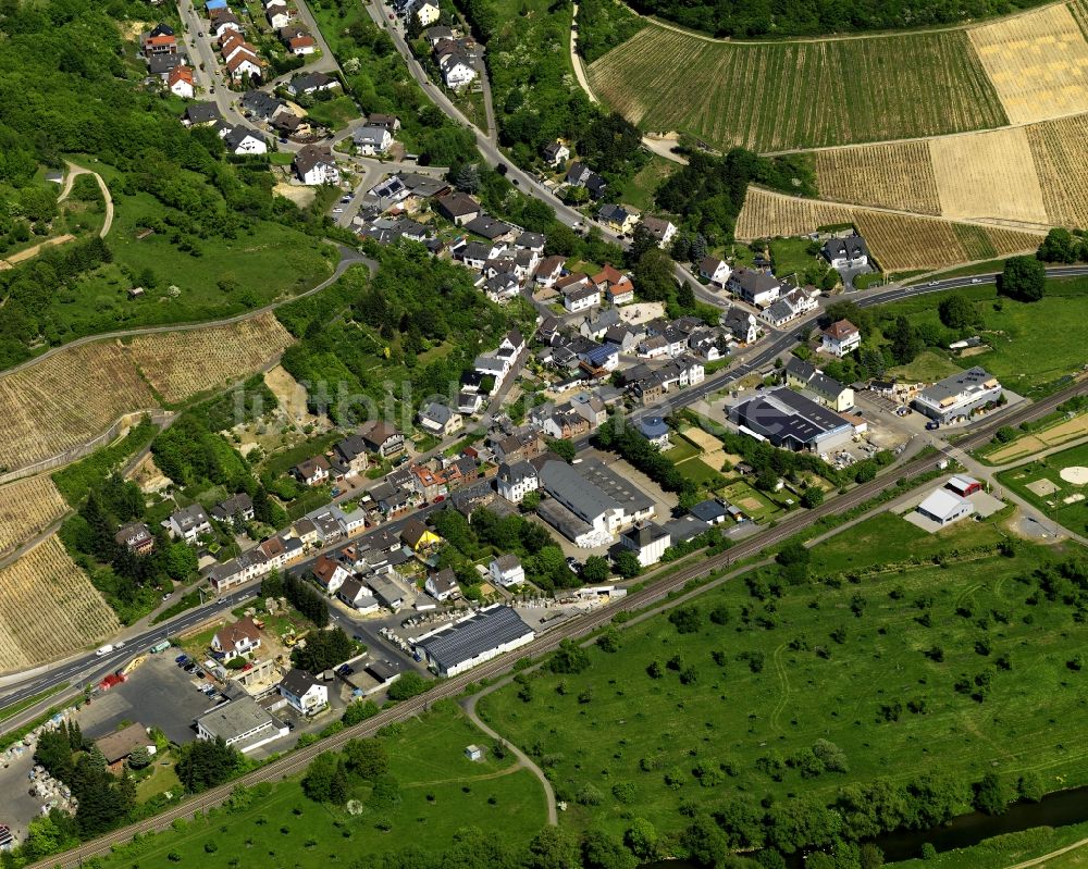 Luftaufnahme Bad Neuenahr-Ahrweiler - Stadtteilansicht von Lohrsdorf in Bad Neuenahr-Ahrweiler im Bundesland Rheinland-Pfalz