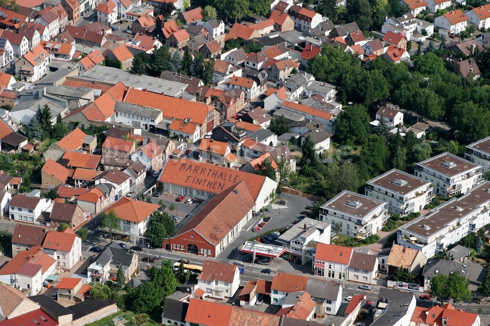 Mainz Finthen von oben - Stadtteilansicht von Mainz Finthen im Bundesland Rheinland-Pfalz