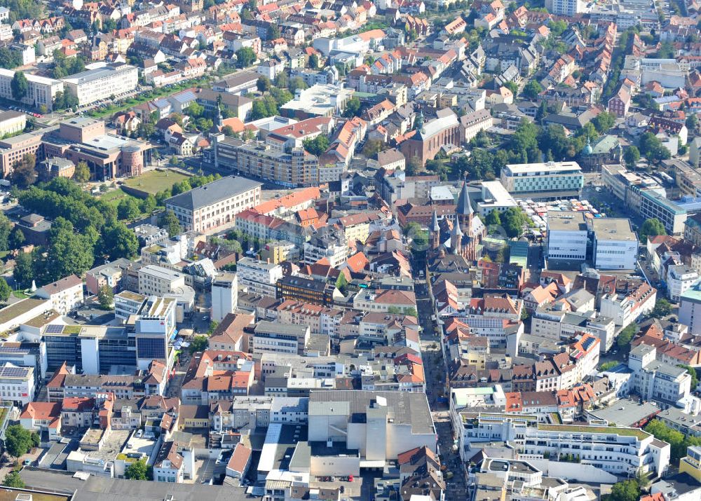 Kaiserslautern aus der Vogelperspektive: Stadtteilansicht mit Marktplatz in Kaiserslautern