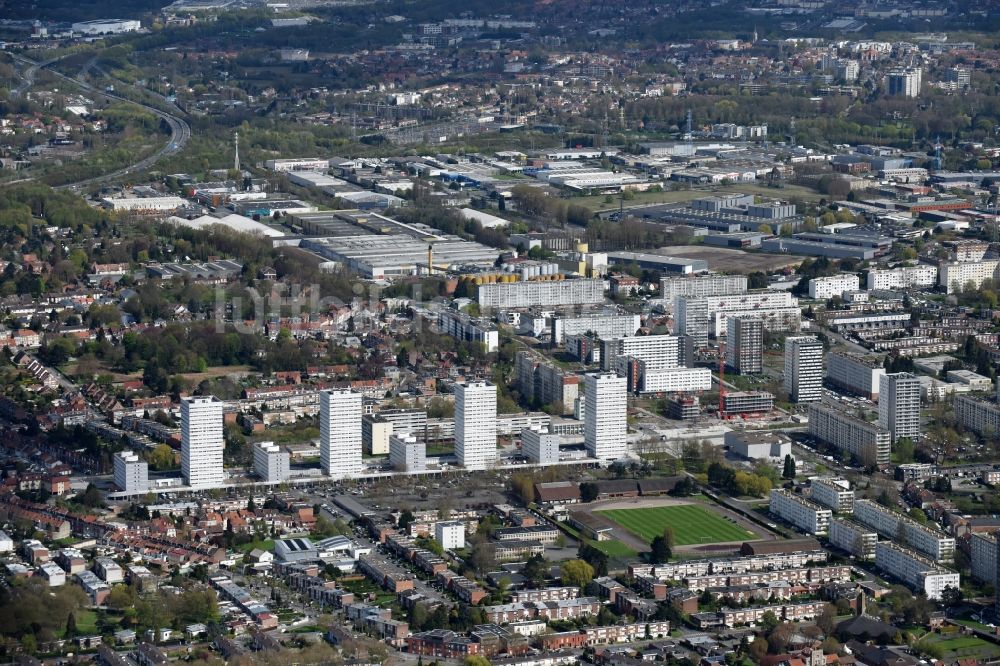 Luftbild Mons-en-Barœul - Stadtteilansicht von Mons-en-Barœul in Nord-Pas-de-Calais Picardie, Frankreich