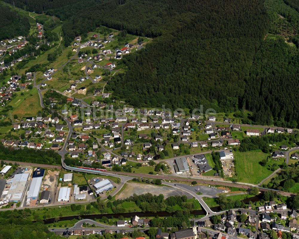 Mudersbach-Birken aus der Vogelperspektive: Stadtteilansicht von Mudersbach-Birken in Kirchen (Sieg) im Bundesland Rheinland-Pfalz