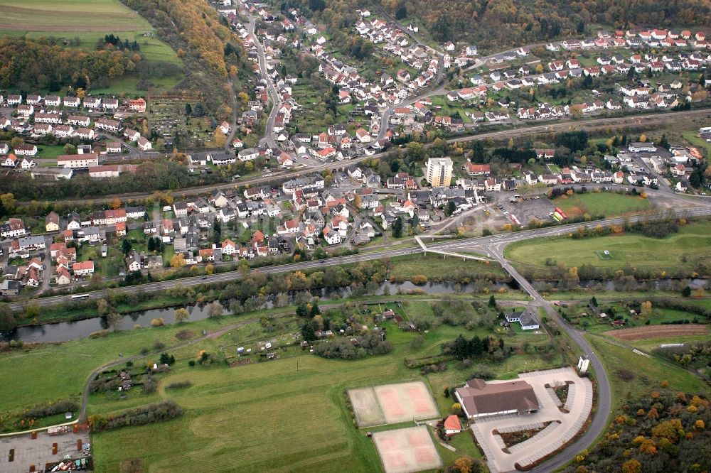 Idar-Oberstein aus der Vogelperspektive: Stadtteilansicht von Nahbollenbach in Idar-Oberstein im Bundesland Rheinland-Pfalz