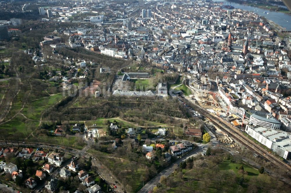 Luftbild Mainz - Stadtteilansicht von Oberstadt in Mainz im Bundesland Rheinland-Pfalz