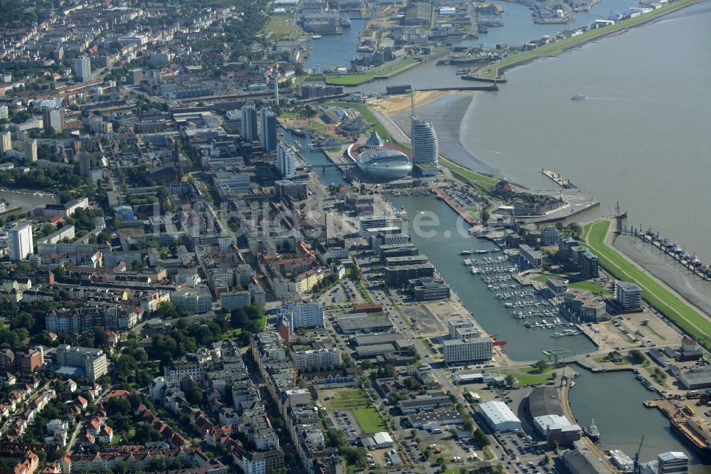 Bremerhaven aus der Vogelperspektive: Stadtteilansicht des Ortsteils Mitte von Bremerhaven im Bundesland Bremen