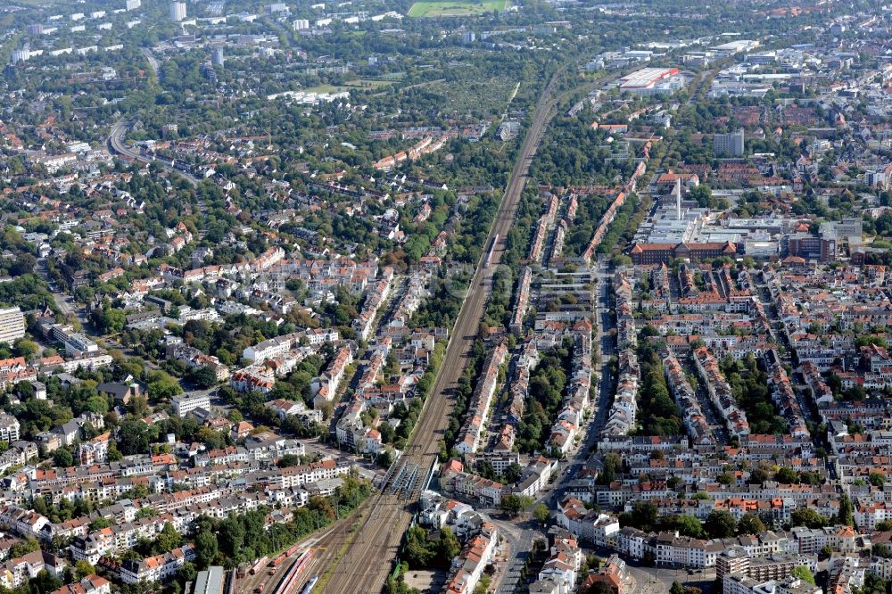 Bremen von oben - Stadtteilansicht des Ostens des Stadtzentrums von Bremen