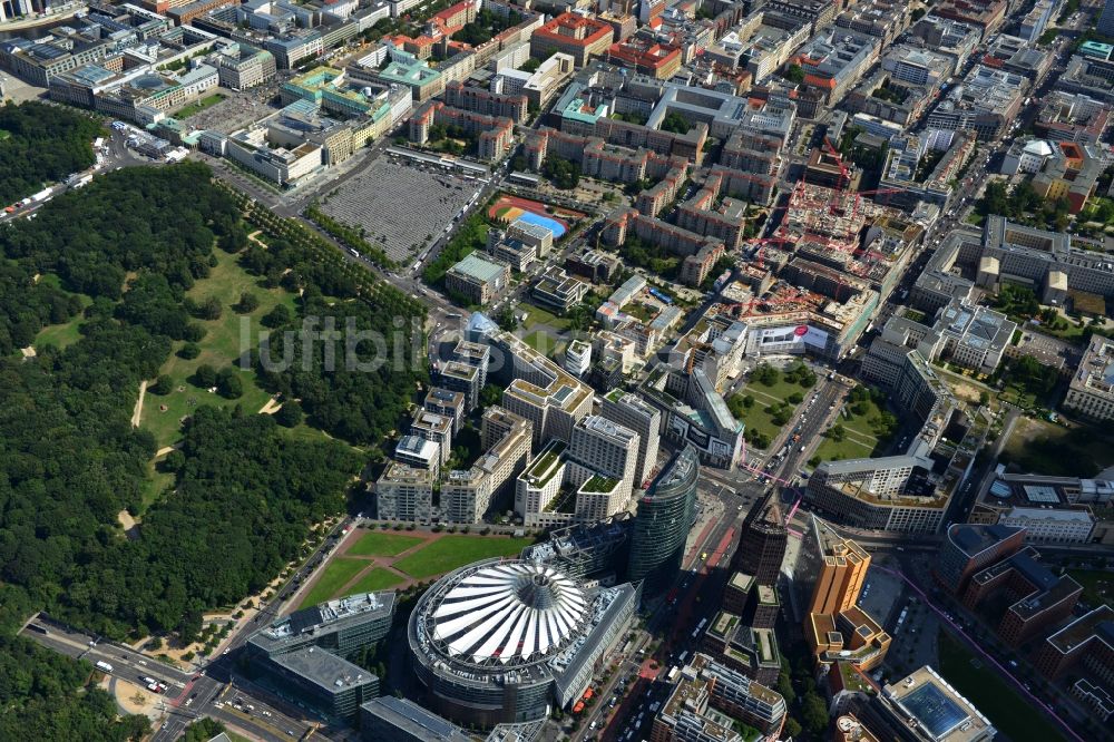 Luftbild Berlin - Stadtteilansicht Potsdamer Platz im Ortsteil Tiergarten Richtung Zentrum Ost / Mitte in Berlin