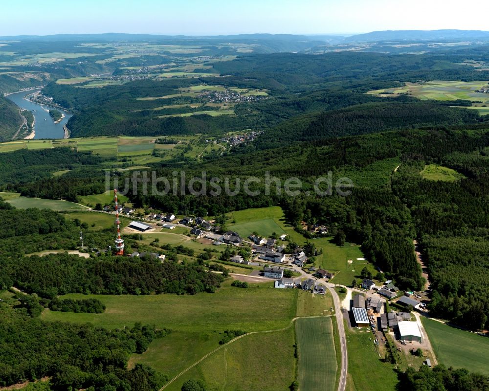 Boppard aus der Vogelperspektive: Stadtteilansicht von Rheinbay in Boppard im Bundesland Rheinland-Pfalz