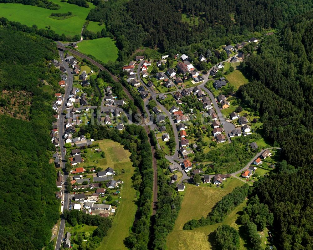 Herdorf aus der Vogelperspektive: Stadtteilansicht von Sassenroth in Herdorf im Bundesland Rheinland-Pfalz