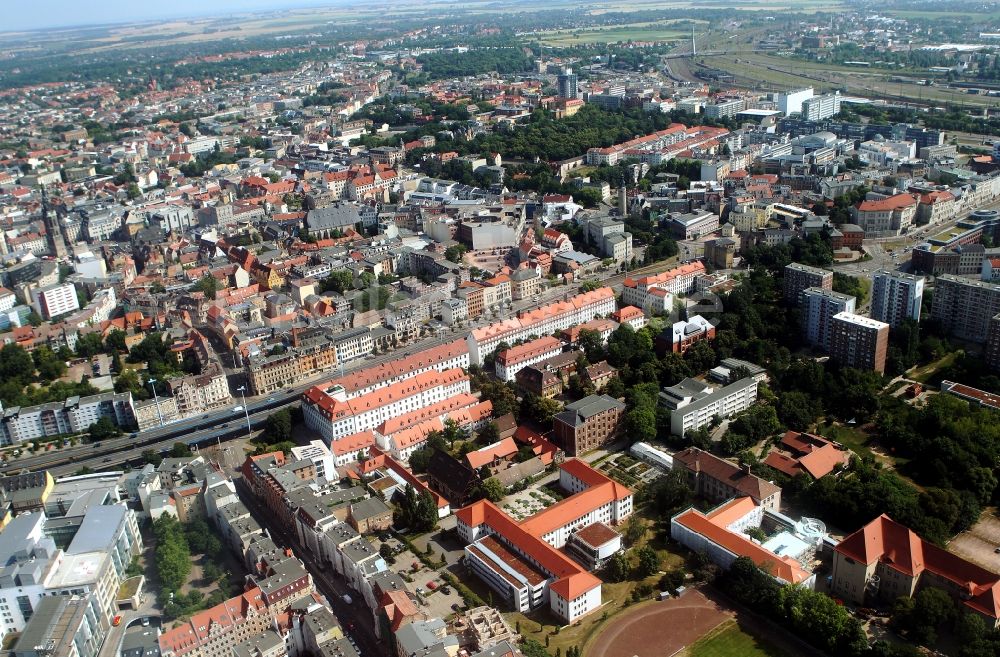 Halle ( Saale ) von oben - Stadtteilansicht an der Schnellstraße Waisenhausmauer in Halle ( Saale ) im Bundesland Sachsen-Anhalt