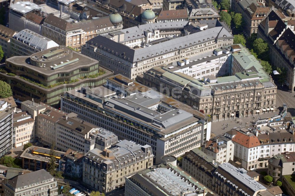 ZÜRICH aus der Vogelperspektive: Stadtteilansicht vom Stadtkreis Altstadt in Zürich