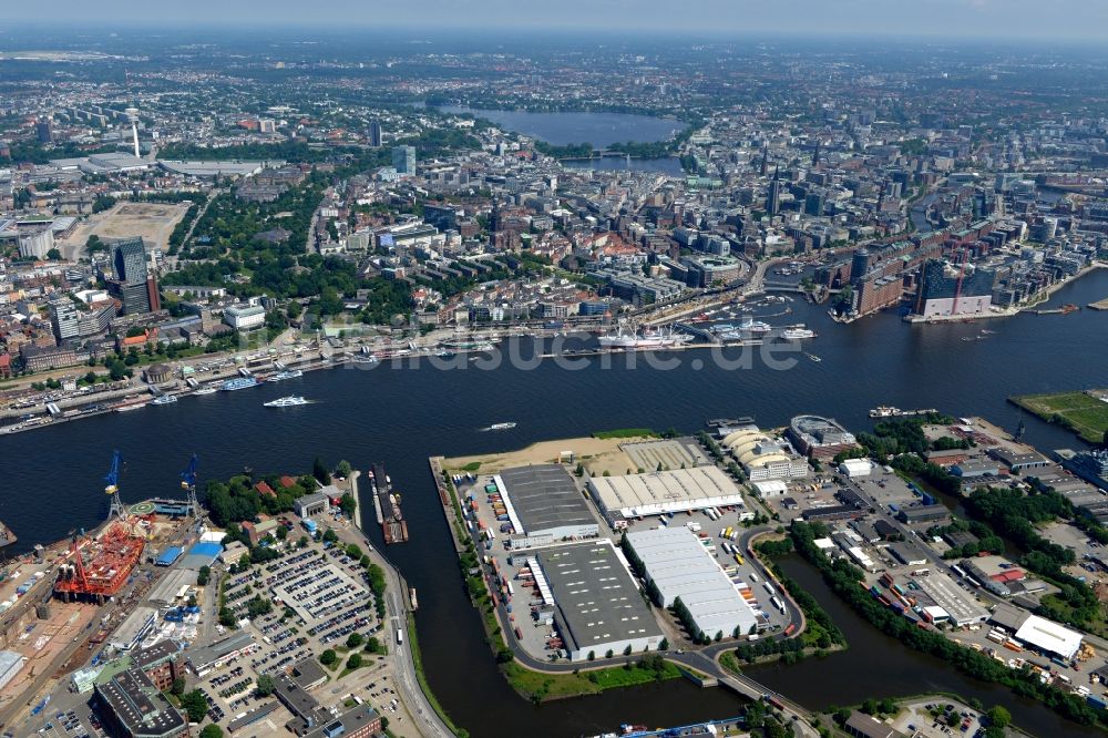 Hamburg von oben - Stadtteilansicht des Stadtzentrums von Hamburg