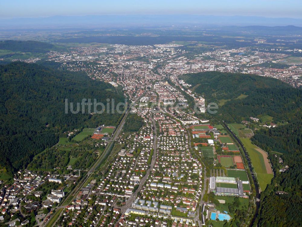 Freiburg im Breisgau von oben - Stadtteilansicht von Waldsee in Freiburg, Baden-Württemberg