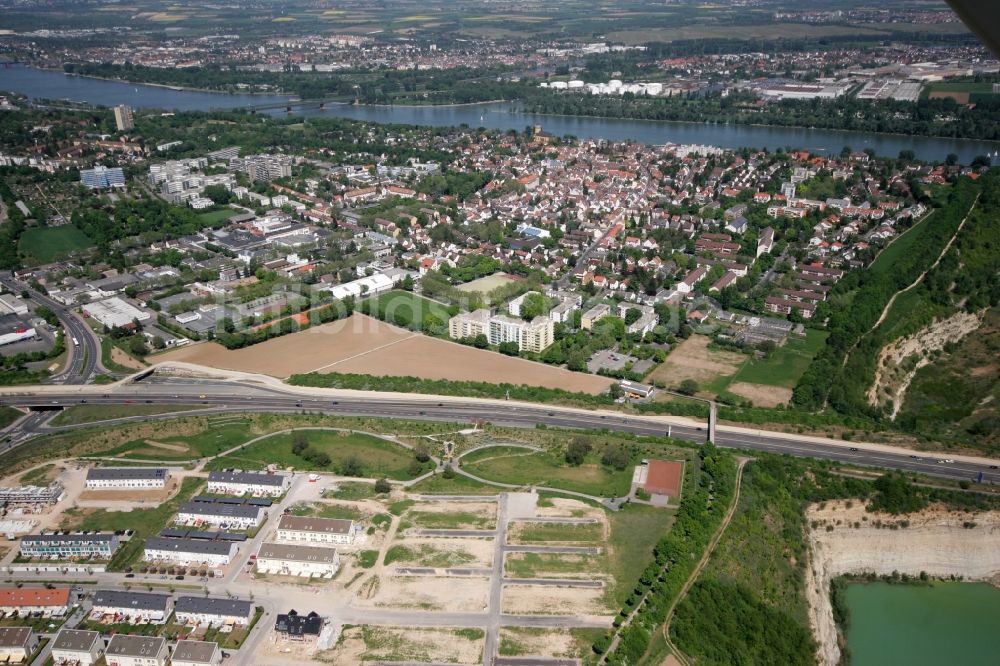 Mainz von oben - Stadtteilansicht von Weisenau in Mainz im Bundesland Rheinland-Pfalz