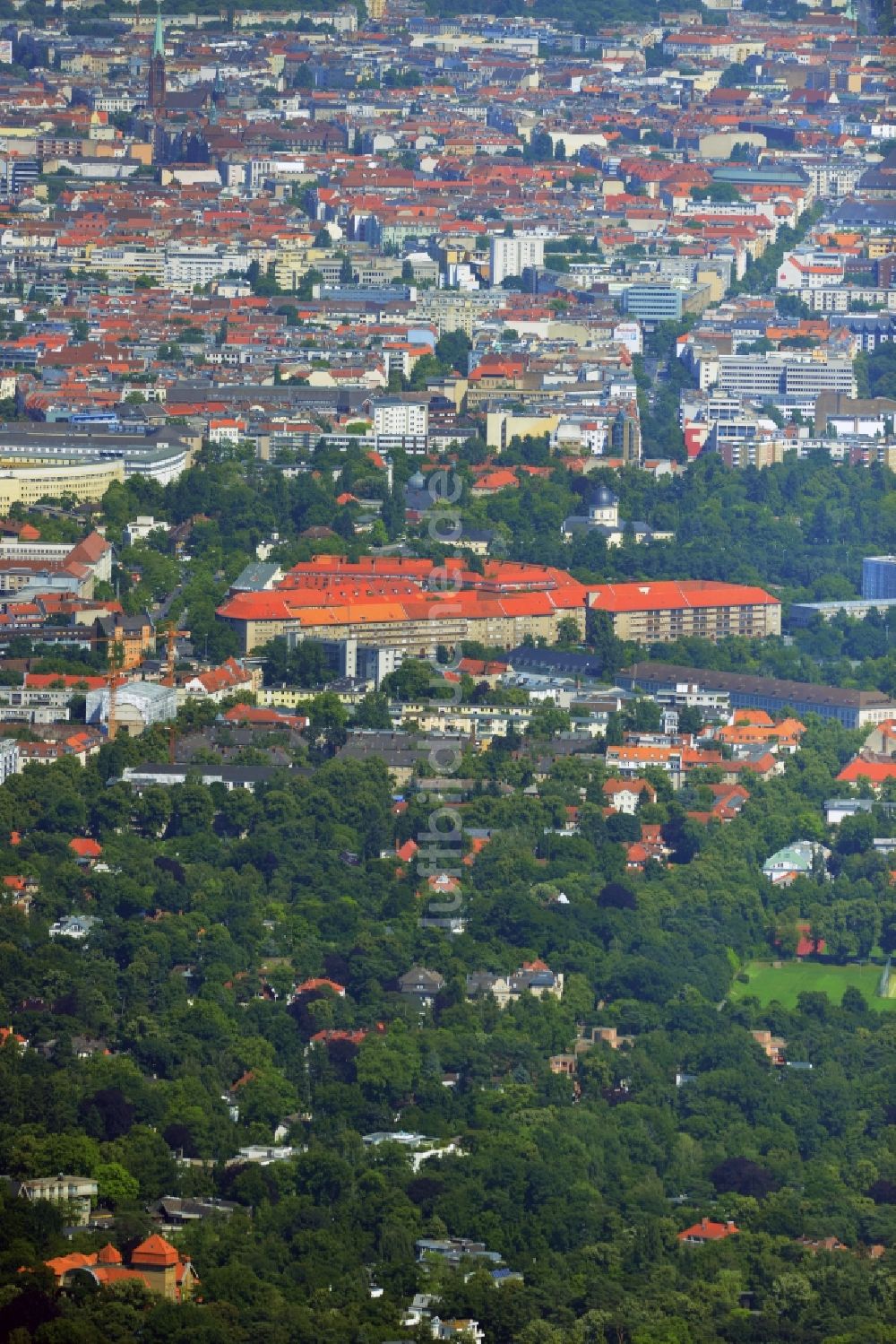 Luftaufnahme Berlin - Stadtteilansicht der Wohngebiete Grunewald und Schmargendorf im Stadtbezirk Charlottenburg-Wilmersdorf von Berlin