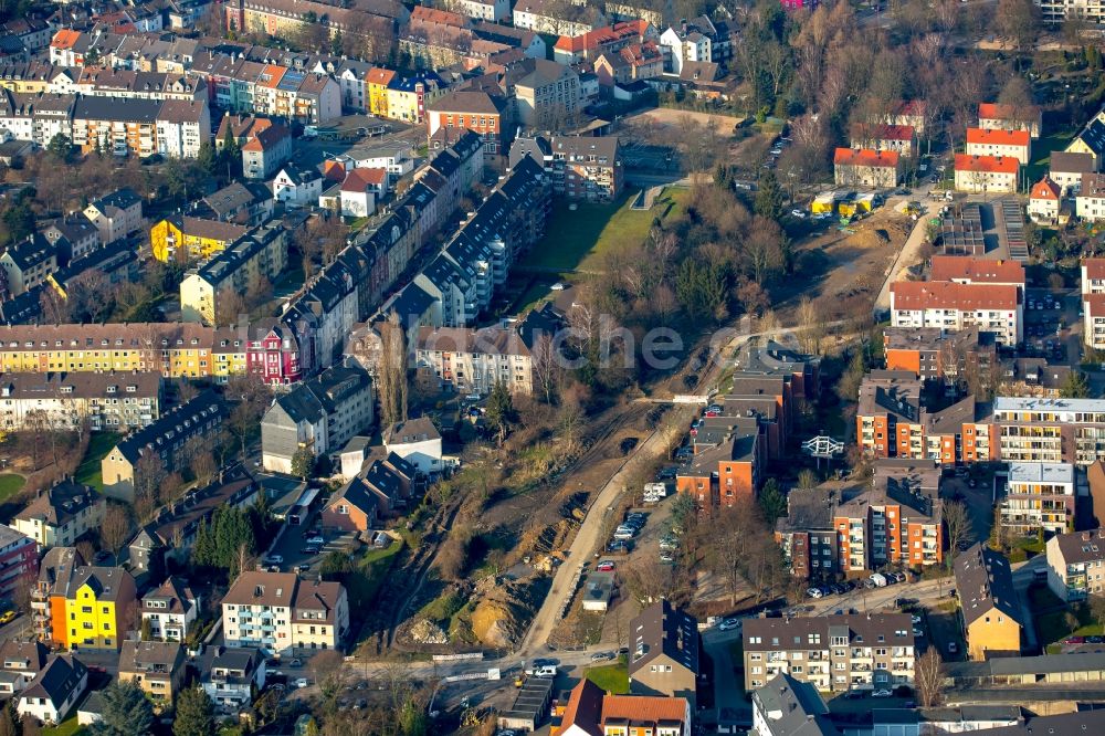 Hattingen aus der Vogelperspektive: Stadtteilansicht des Wohngebietes im Osten der Schulstraße in Hattingen im Bundesland Nordrhein-Westfalen