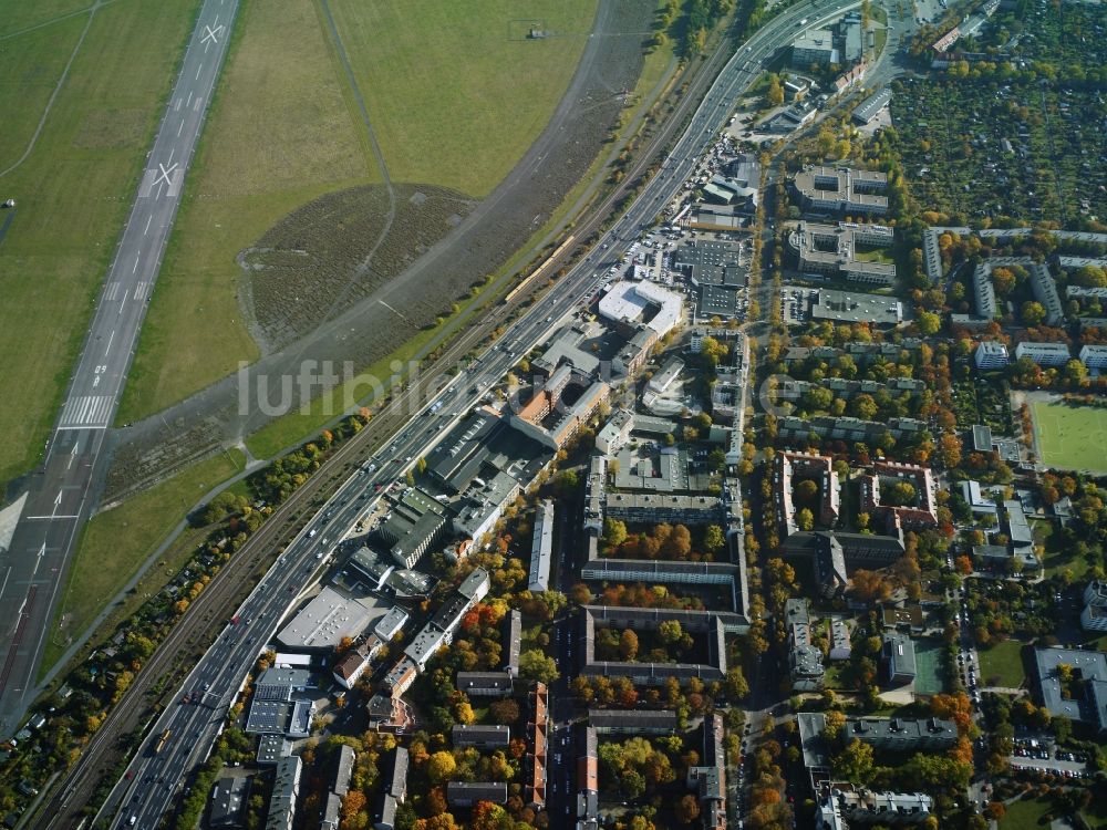 Berlin aus der Vogelperspektive: Stadtteilansicht des Wohngebietes südlich der Stadtautobahn A100 und des Tempelhofer Feldes im Bezirk Tempelhof-Schöneberg in Berlin