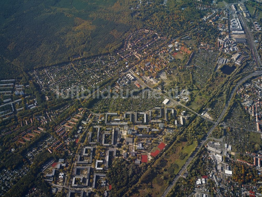 Potsdam von oben - Stadtteile Potsdam Süd und Schlaatz an der Nuthe im Stadtgebiet in Potsdam im Bundesland Brandenburg