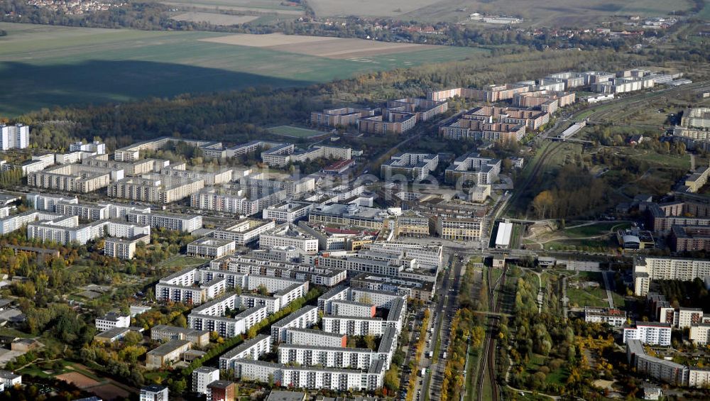 Berlin von oben - Stadtteilzentrum Helle-Mitte in Berlin Hellersdorf