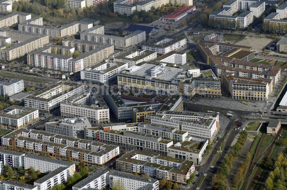 Luftaufnahme Berlin - Stadtteilzentrum Helle-Mitte in Berlin Hellersdorf