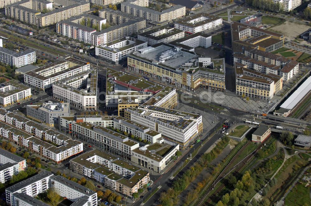 Luftaufnahme Berlin - Stadtteilzentrum Helle-Mitte in Berlin Hellersdorf