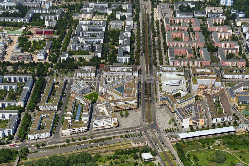 Luftbild Berlin - Stadtteilzentrum Helle Mitte im Ortsteil Hellersdorf in Berlin, Deutschland