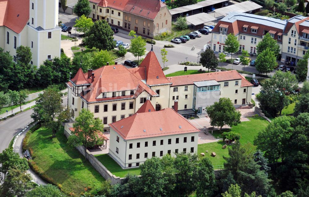 Luftaufnahme Zwenkau - Stadtverwaltung Zwenkau