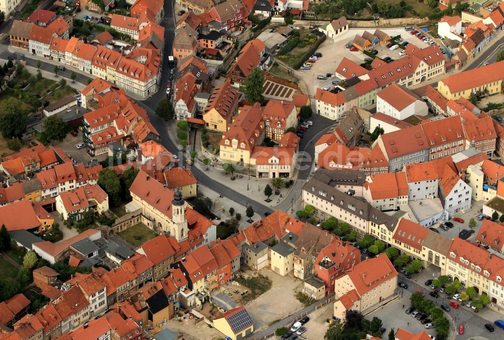 Luftaufnahme Bad Langensalza - Stadtzentrum mit Augustinerkloster und Stadtmuseum am Wiebeckplatz in Bad Langensalza in Thüringen