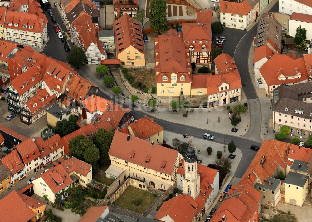 Bad Langensalza aus der Vogelperspektive: Stadtzentrum mit Augustinerkloster und Stadtmuseum am Wiebeckplatz in Bad Langensalza in Thüringen