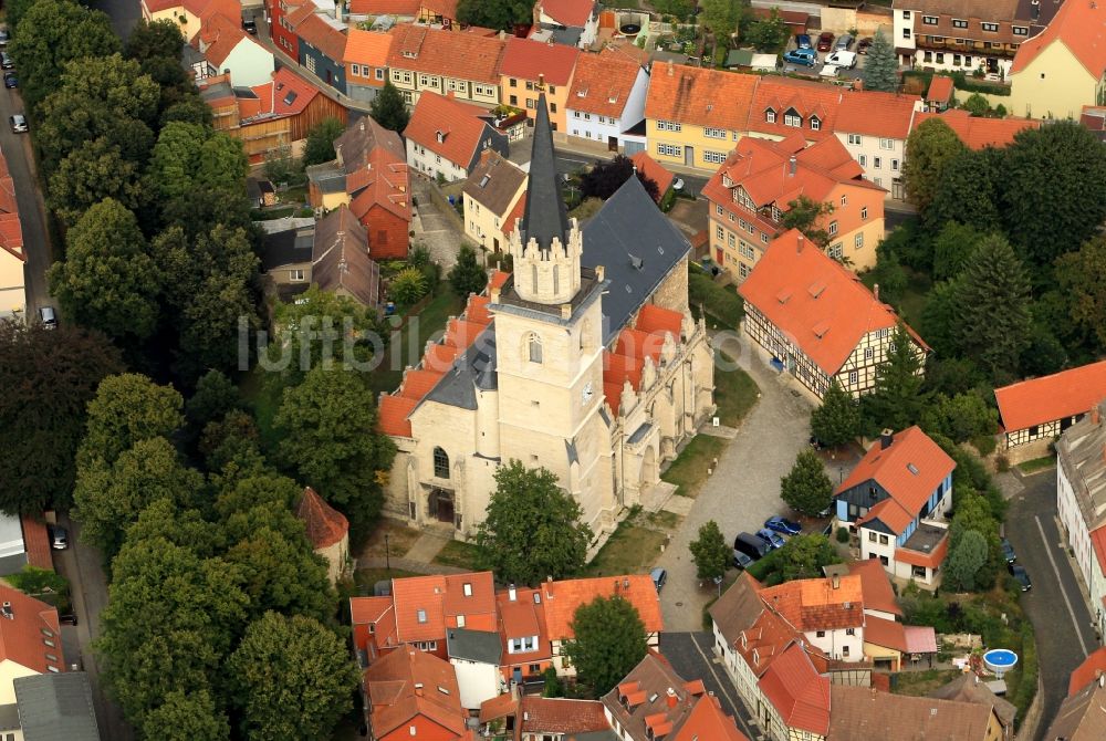 Luftaufnahme Bad Langensalza - Stadtzentrum mit Berg- Kirche St. Stephan in Bad Langensalza in Thüringen