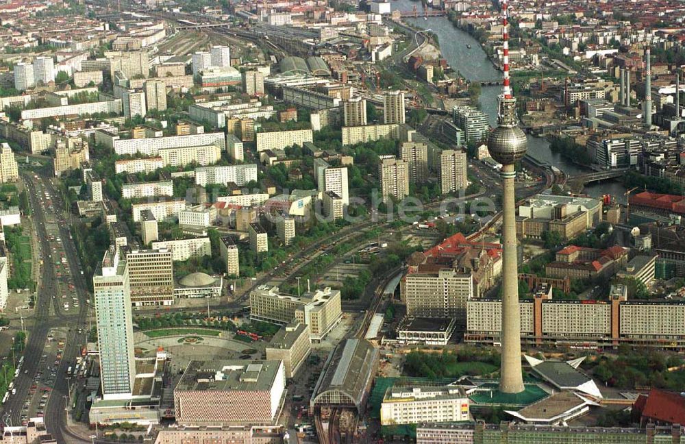 Berlin von oben - Stadtzentrum Berlin-Mitte