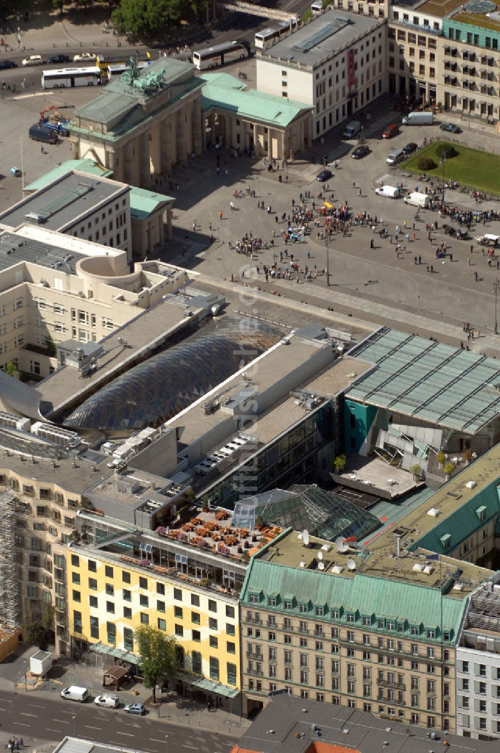 Berlin aus der Vogelperspektive: Stadtzentrum Berlin - Mitte am Brandenburger Tor