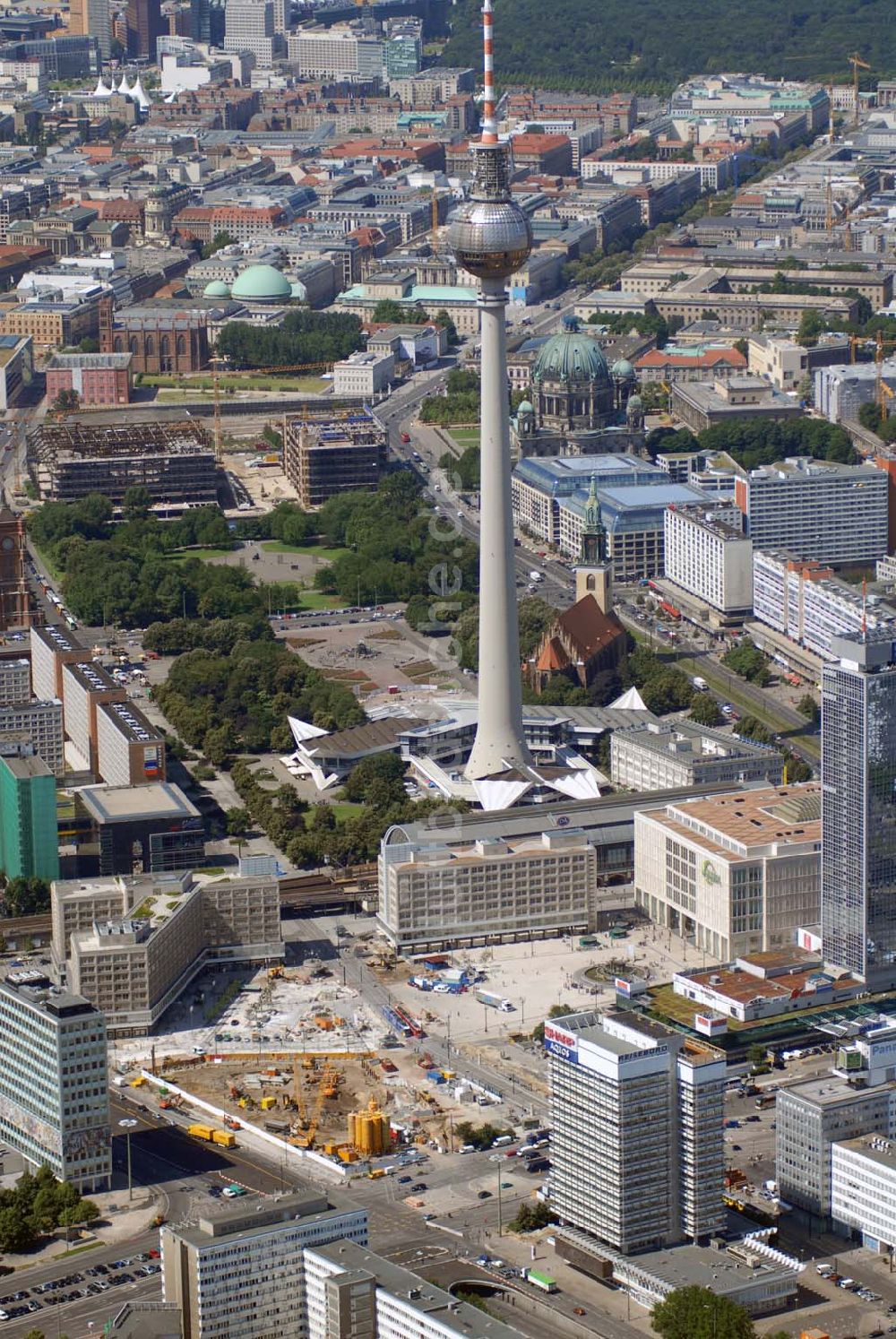 Berlin von oben - Stadtzentrum mit dem Berliner Fernsehturm