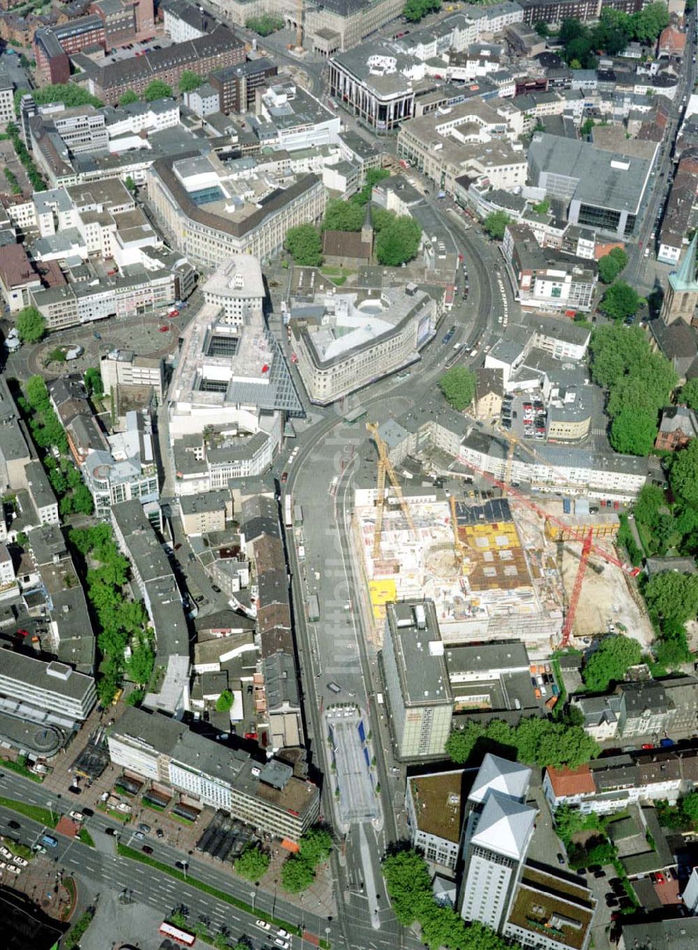 Luftaufnahme Bochum - Stadtzentrum von Bochum mit Büro- und Geschäftshausbaustellen