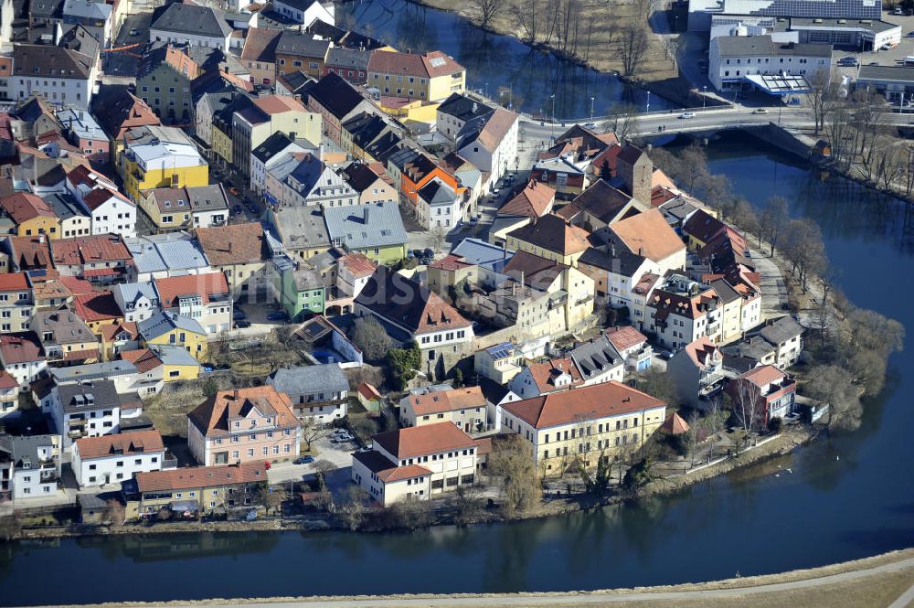 Luftaufnahme Cham - Stadtzentrum von Cham am Regenbogen