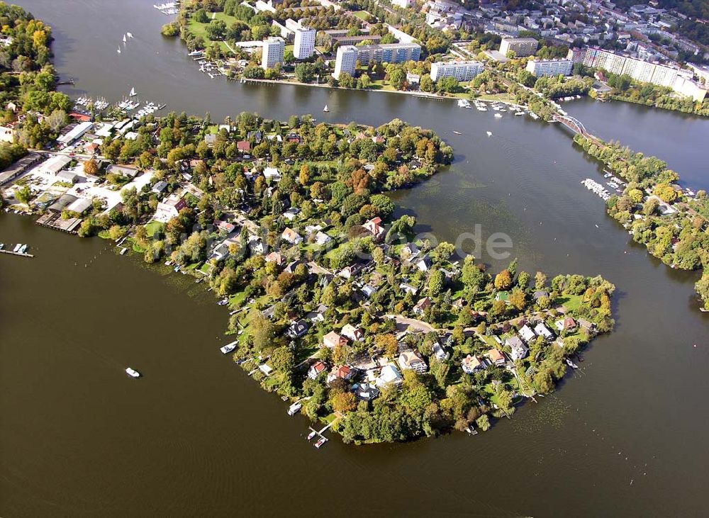 Luftaufnahme Potsdam - Stadtzentrum und Halbinsel Hermannswerder in Potsdam