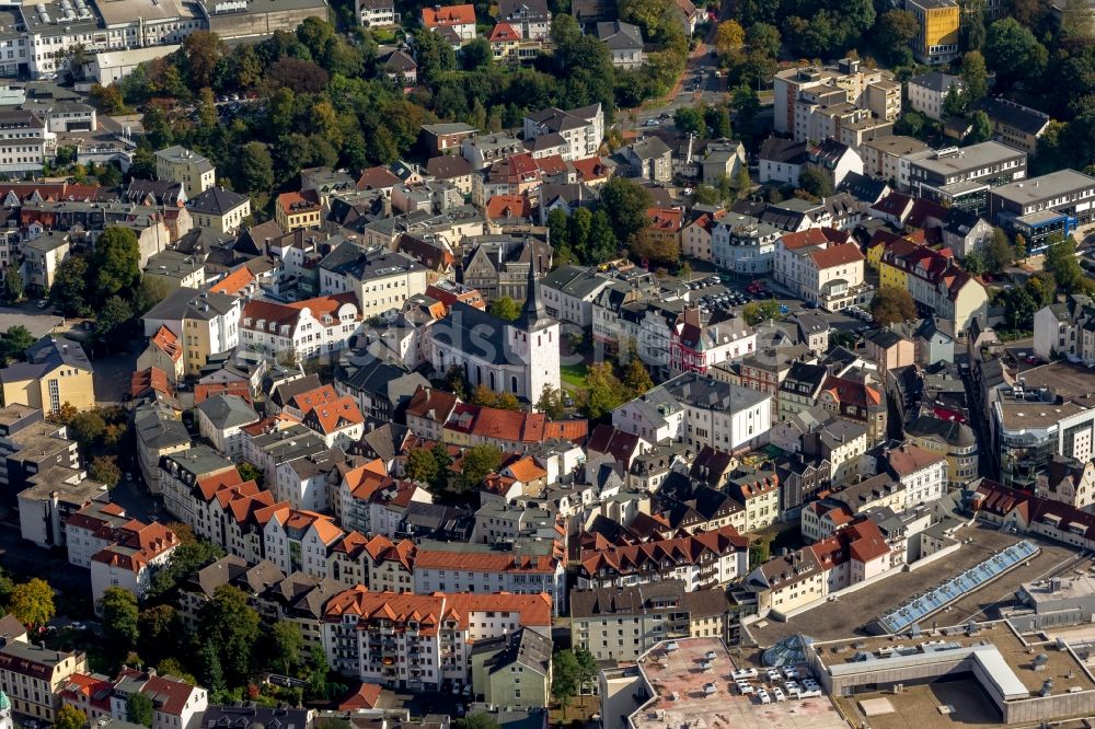 Lüdenscheid aus der Vogelperspektive: Stadtzentrum und Innenstadt in Lüdenscheid im Bundesland Nordrhein-Westfalen