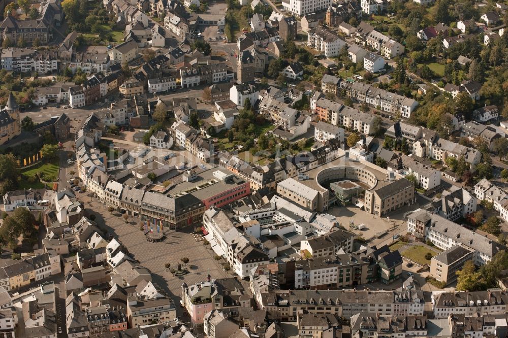 Mayen von oben - Stadtzentrum und Innenstadt in Mayen im Bundesland Rheinland-Pfalz