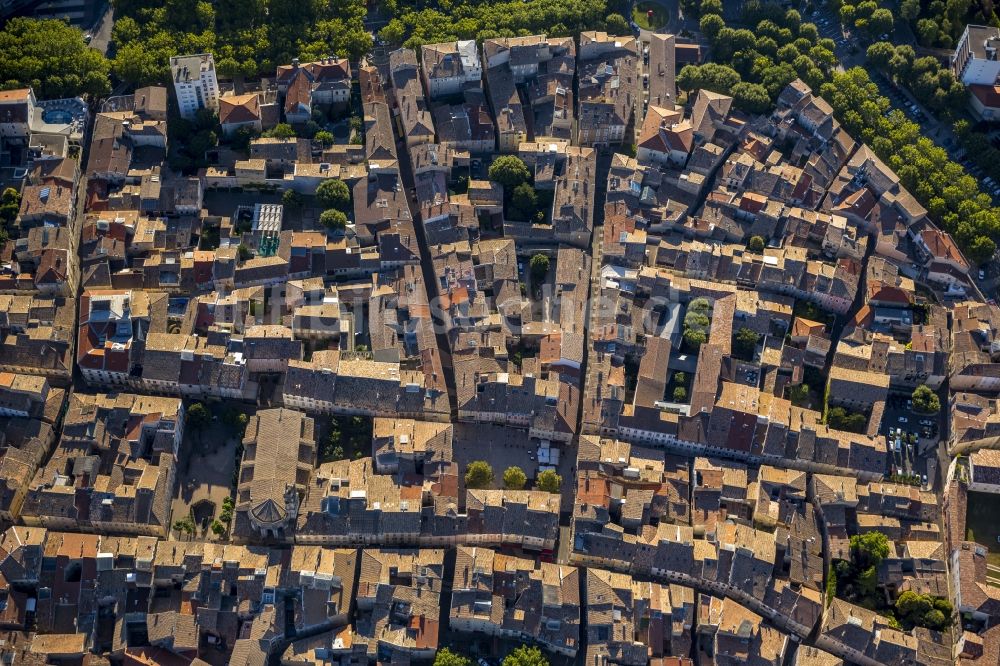 Luftbild Montélimar - Stadtzentrum und Innenstadt in Montélimar in Frankreich